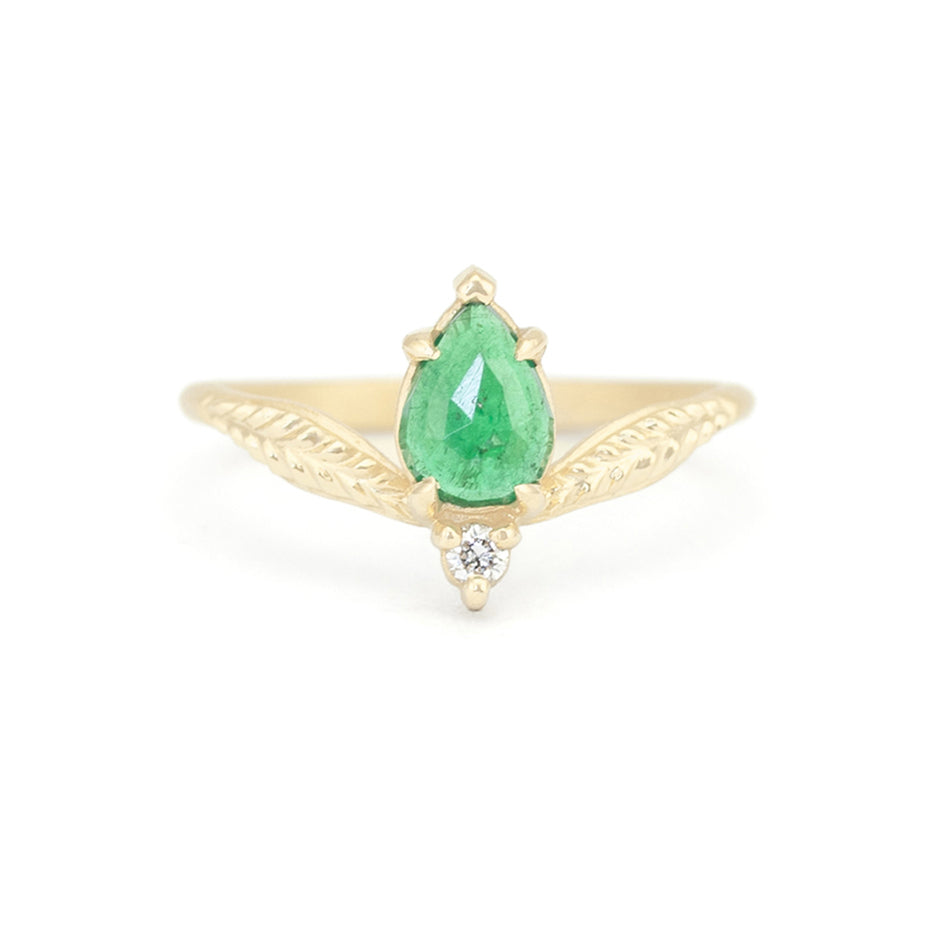 Pear Emerald Engagement Ring in Yellow Gold with Diamond Front View