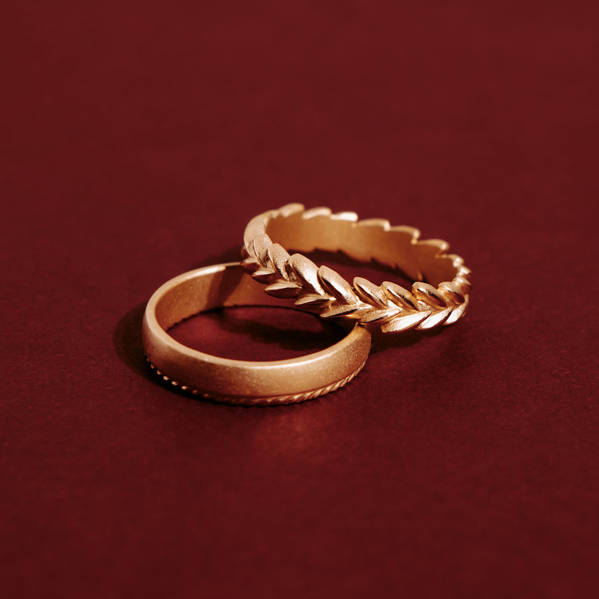 Mens Evergreen Medium Band - Yellow Gold