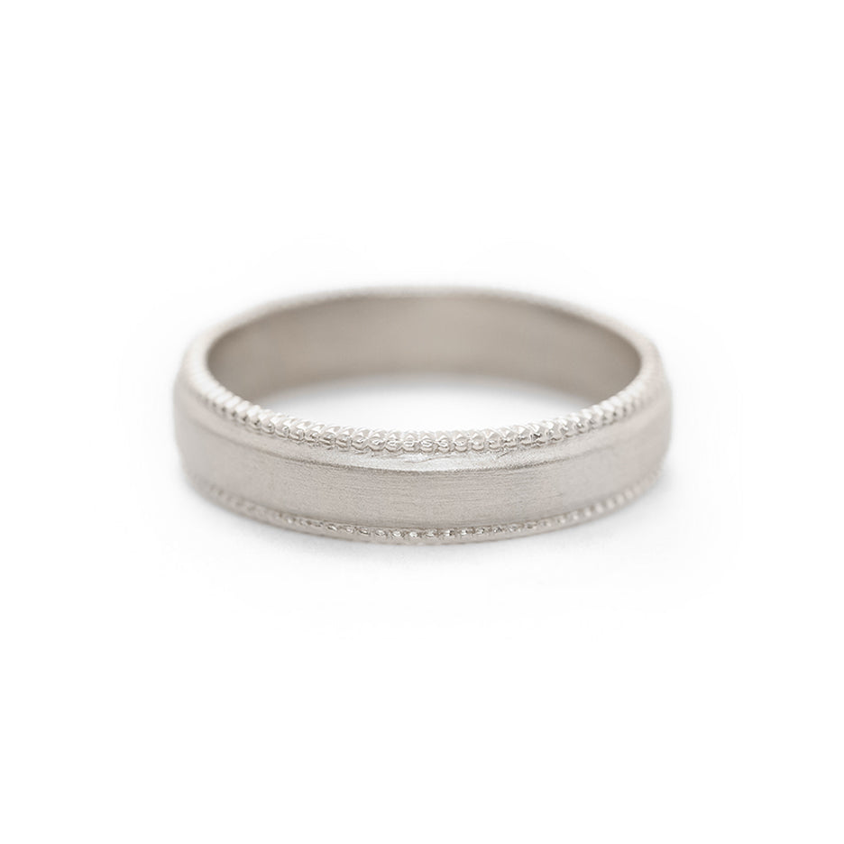 Mens Ribbed Band - White Gold