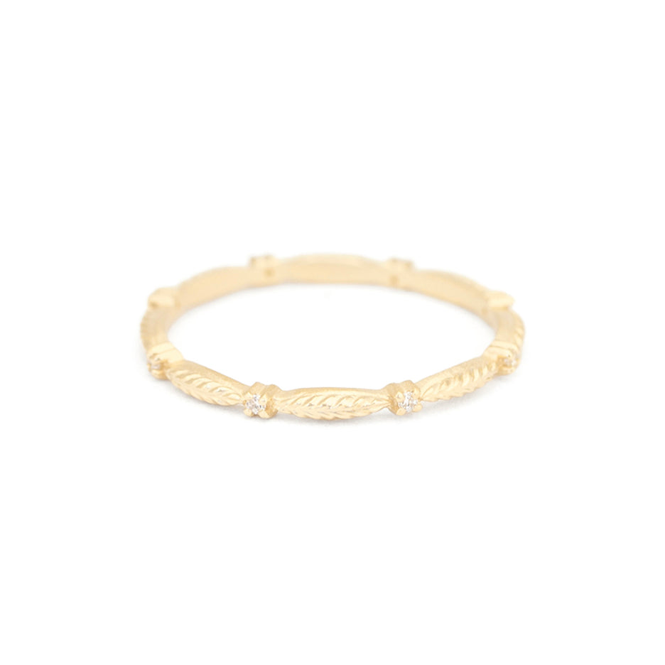 Evergreen Slender Eternity Band