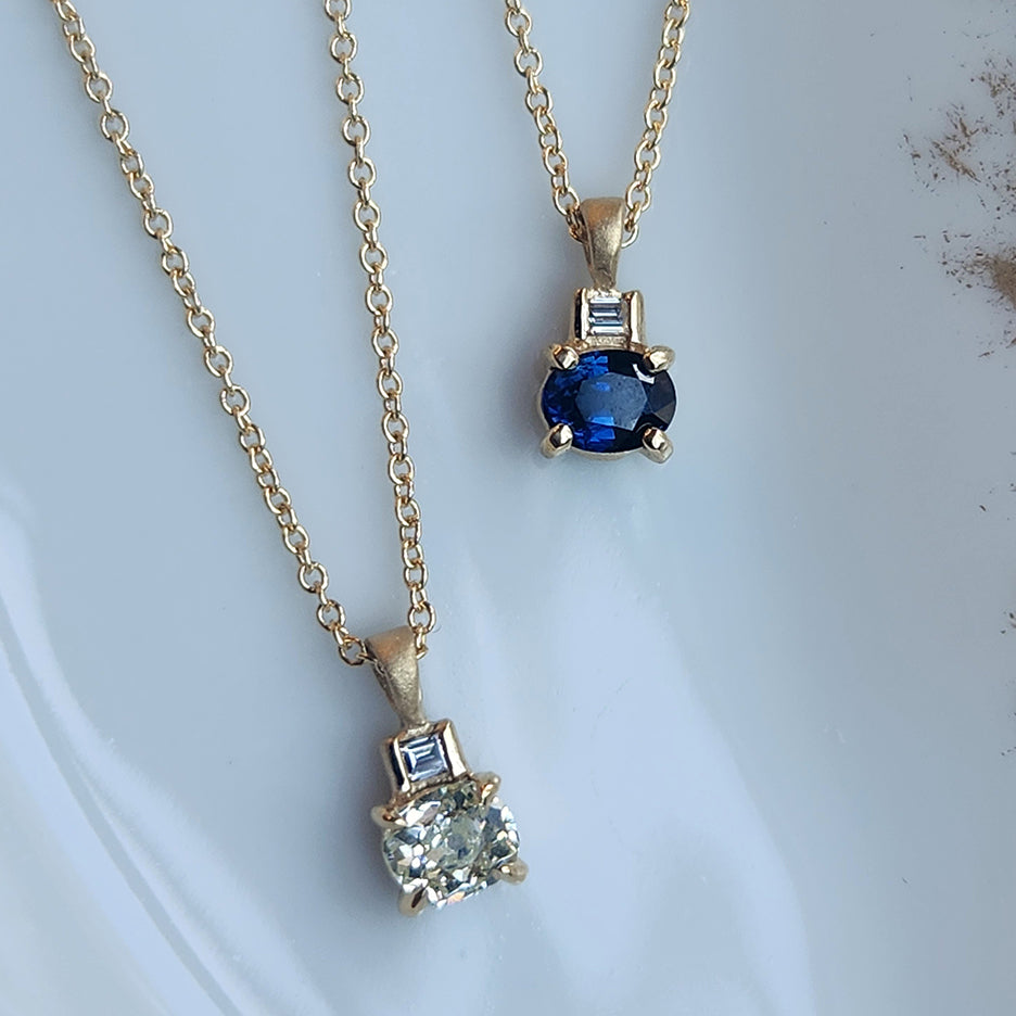 Antique Diamond Necklace in Yellow Gold Front View