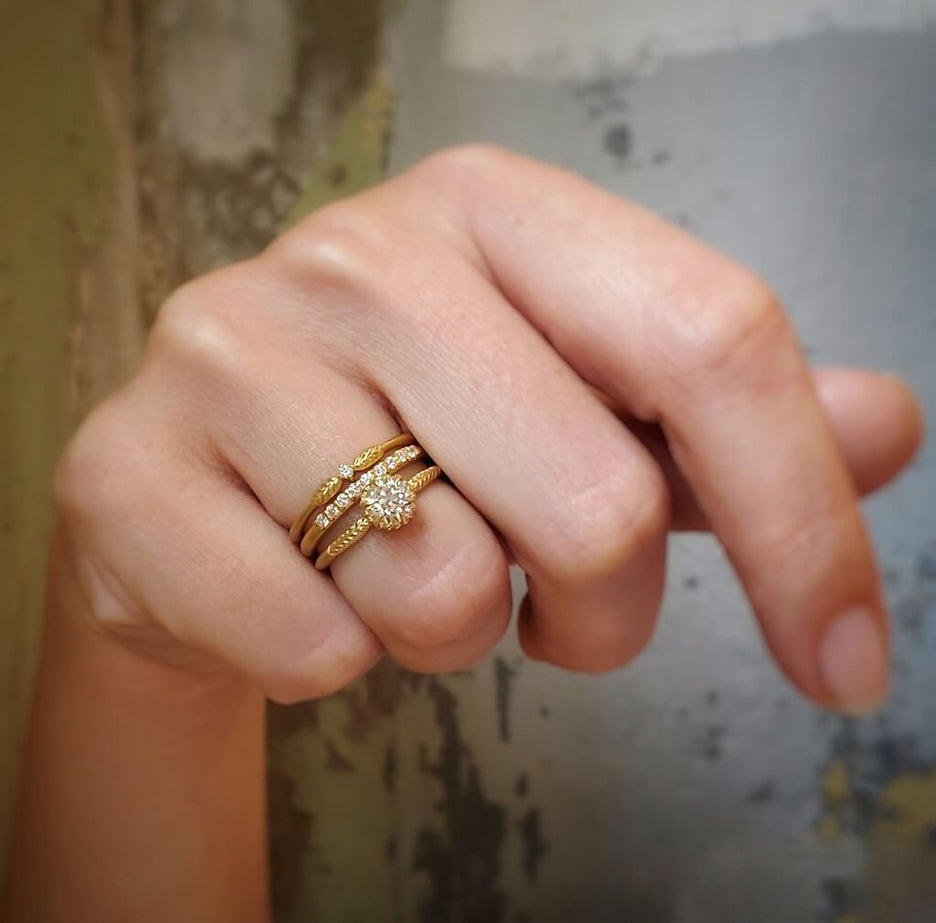 Pave diamond wedding band yellow gold online